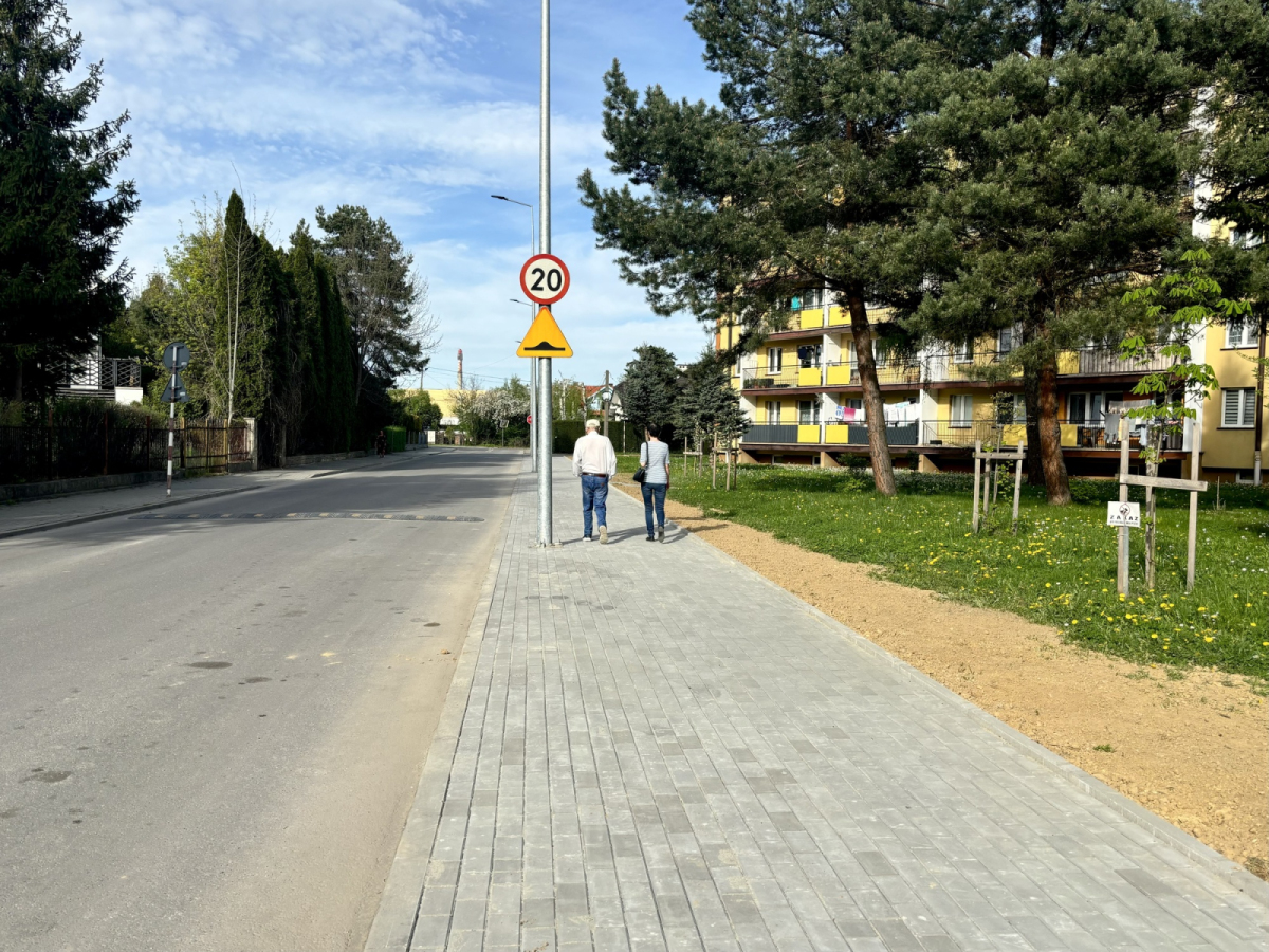 Nowy chodnik przy ul. Tuwima w Gorlicach