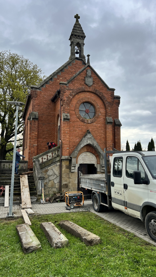 Rozpoczęły się prace konserwatorskie przy Kaplicy Grobowej Rodziny Gorayskich
